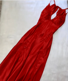 Green Mermaid V Neck Appliques Satin Open Back Long Prom Dress Outfits HZ1023