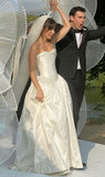 Cute Ivory Ball Gown Sweetheart Neck Bow Satin Wedding Dress HZ1023