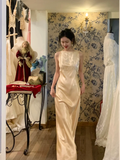 Vintage Gentle Sheath Round Neck Light Champagne Satin Prom Dress Wedding Guest Dress HZ1023