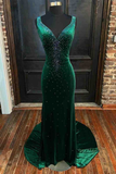 Green V-Neck Velvet Long Mermaid Prom Dress With Beaded HZ1023