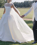 Pretty Ball Gown Strapless Satin Tulle Long Wedding Dress HZ1023