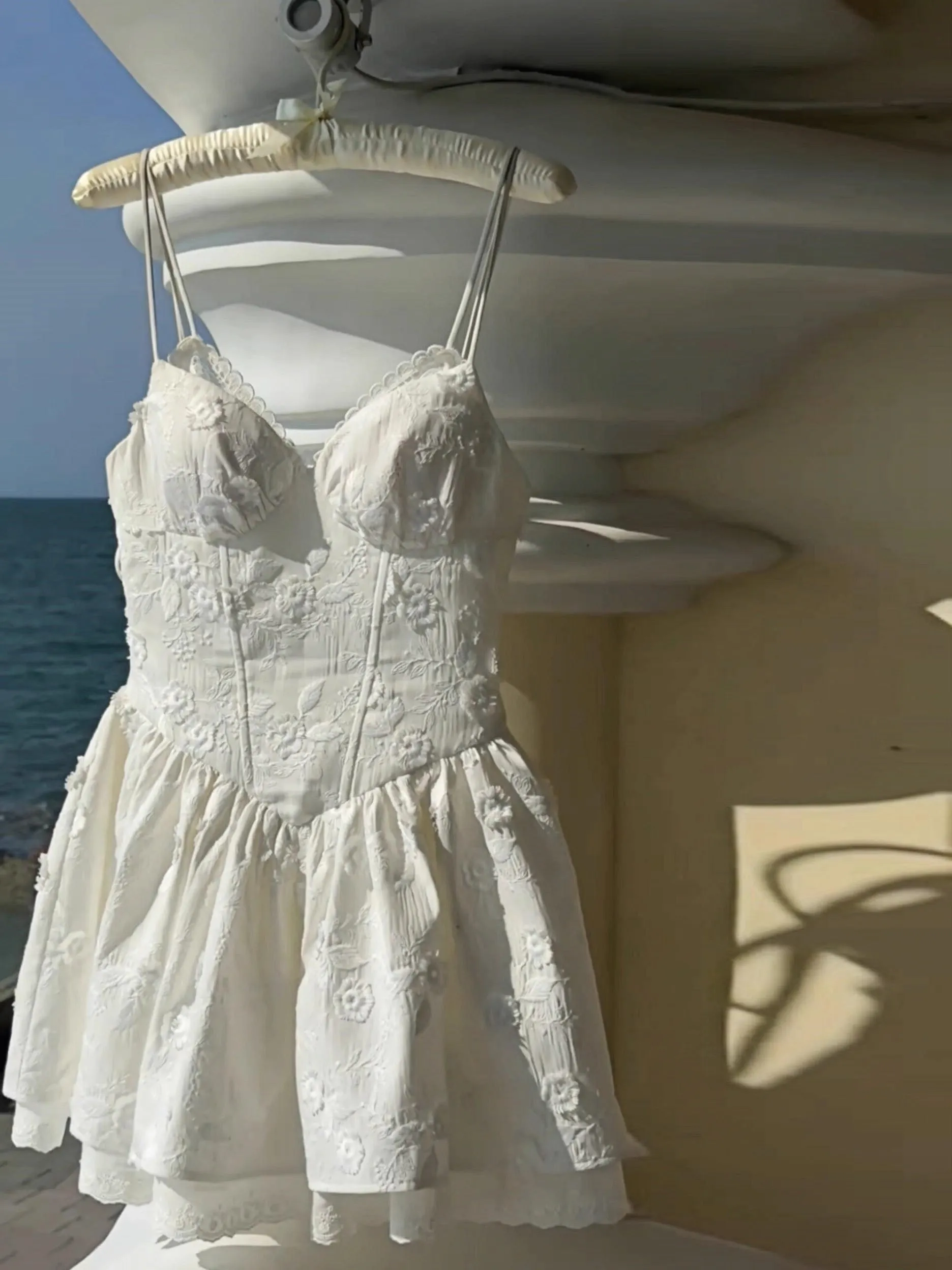 Simple A Line Spaghetti Straps White Lace Short Formal Homecoming Dresses Party Graduation Dress Dance Hoco Dresses HZ1121