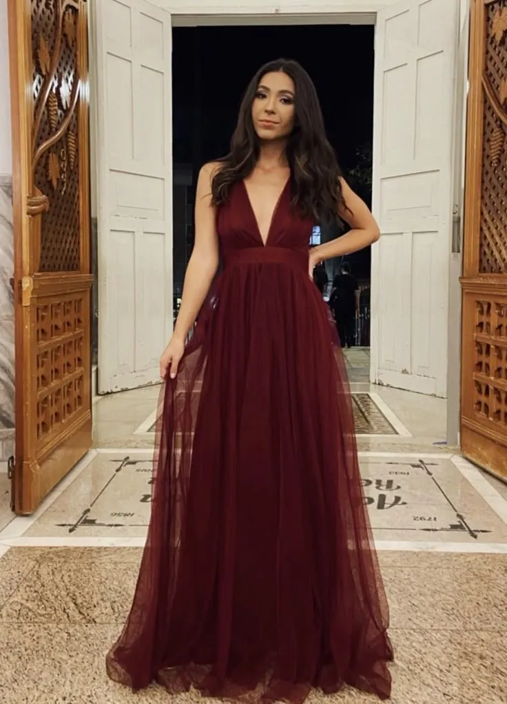 Glamorous A line V Neck Tulle Burgundy Long Evening Party Gowns Evening Special Formal Dresses Prom Dress HZ1121