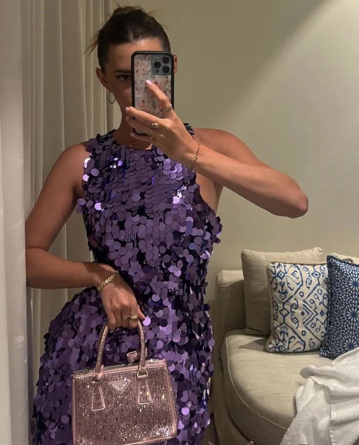 Sexy Sheath Scoop Grape Sequin Formal Tight Homecoming Dresses High School Graduation Dress Short Dresses Party Night Chic Club Birthday Outfits HZ1121