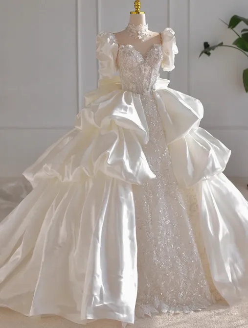 Princess Bridal Dress Ball Gown V-Neck Satin White Beads Long Wedding Dress Modest Lace Bridal Gowns HZ1121