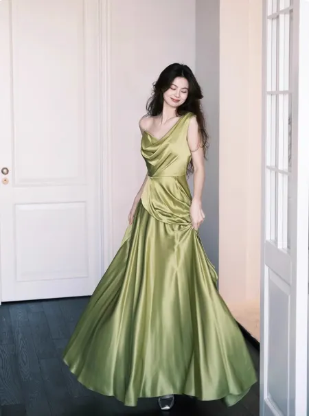 Modest Green A-Line Evening Dress Satin Asymmetric Neckline Long Prom Dress Elegant Formal Dress Wedding Guest Dress HZ1121