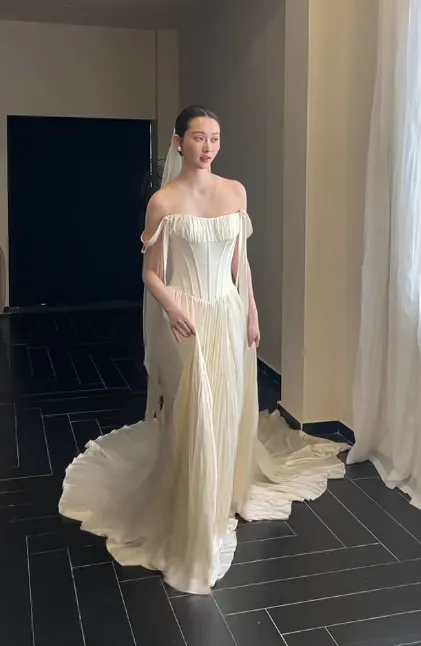 Timeless Off-the-shoulder Sheath Satin Luxury Wedding Dress, Light Champagne Bridal Gowns HZ1121