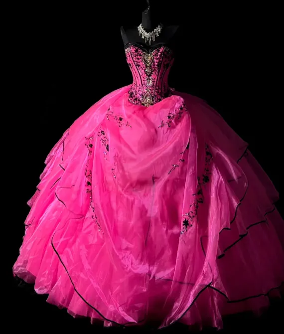 Gorgeous Sweetheart Neck Ball Gowns Pink Tulle Long Quinceanera Dress Formal Gowns Vestido De 15 Anos Sweet 16 Dress HZ1121