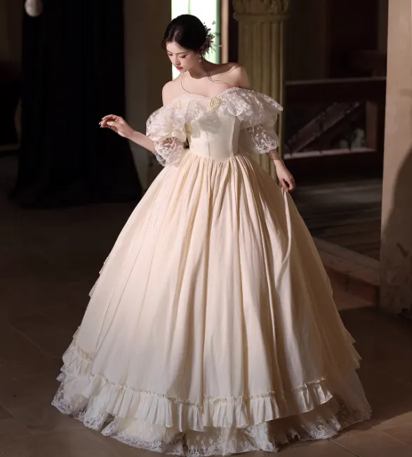 French Off-the-shoulder A-Line Wedding Dresses Lace Champagne Bridal Gowns HZ1121