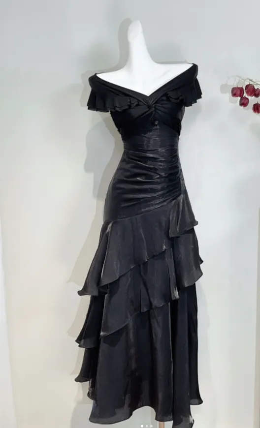 Elegant Off-Shoulder Sheath Long Prom Dresses Satin Black Evening Dresses HZ1121