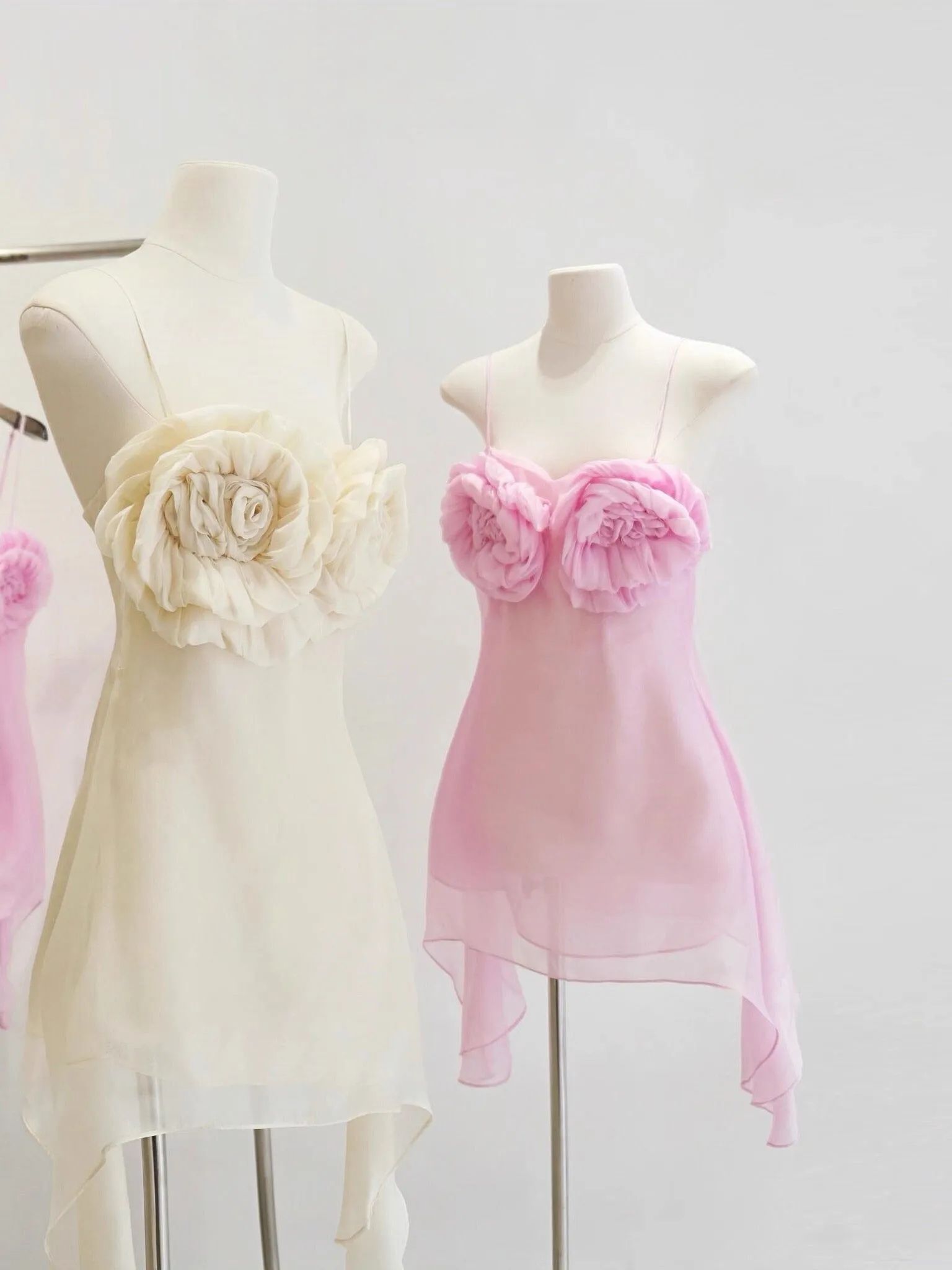 Cute A Line Spaghetti Straps Pink Mini Party Dresses Short Formal Homecoming Dresses Night Chic Elegant Short Dresses Cocktail Dress 16th Birthday Outfits Tulle Hoco Dresses HZ1121