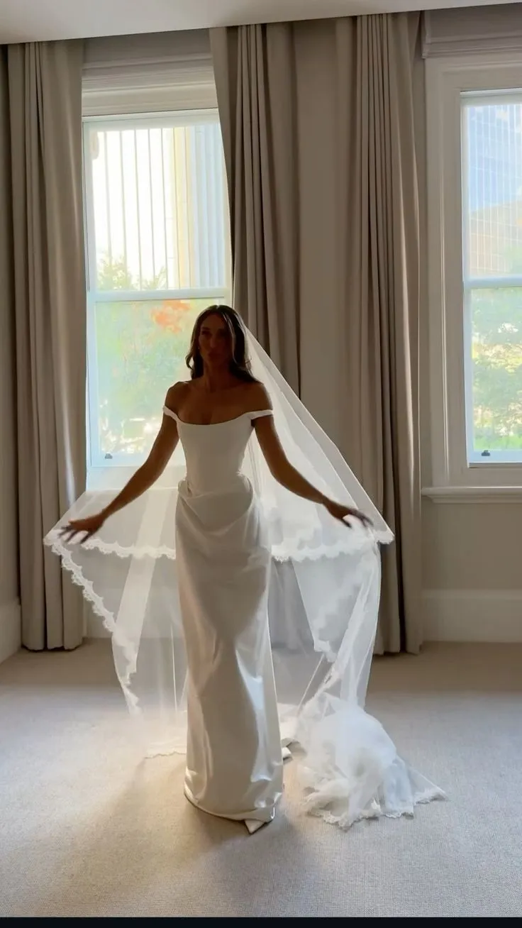 Dreamy Wedding Dress Sheath Off The Shoulder White Satin Summer Long Wedding Dresses Bridal Gowns HZ1121